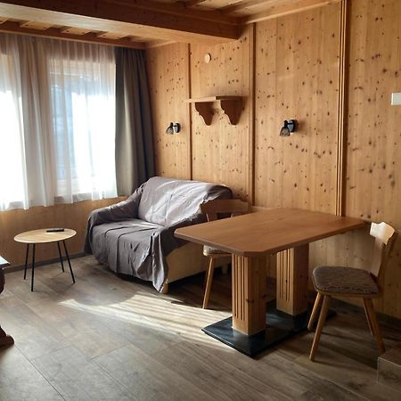 Appartment Laerchenalm ซังต์ มาร์ติน อัม เทนเนนเกอเบียร์เกอ ภายนอก รูปภาพ