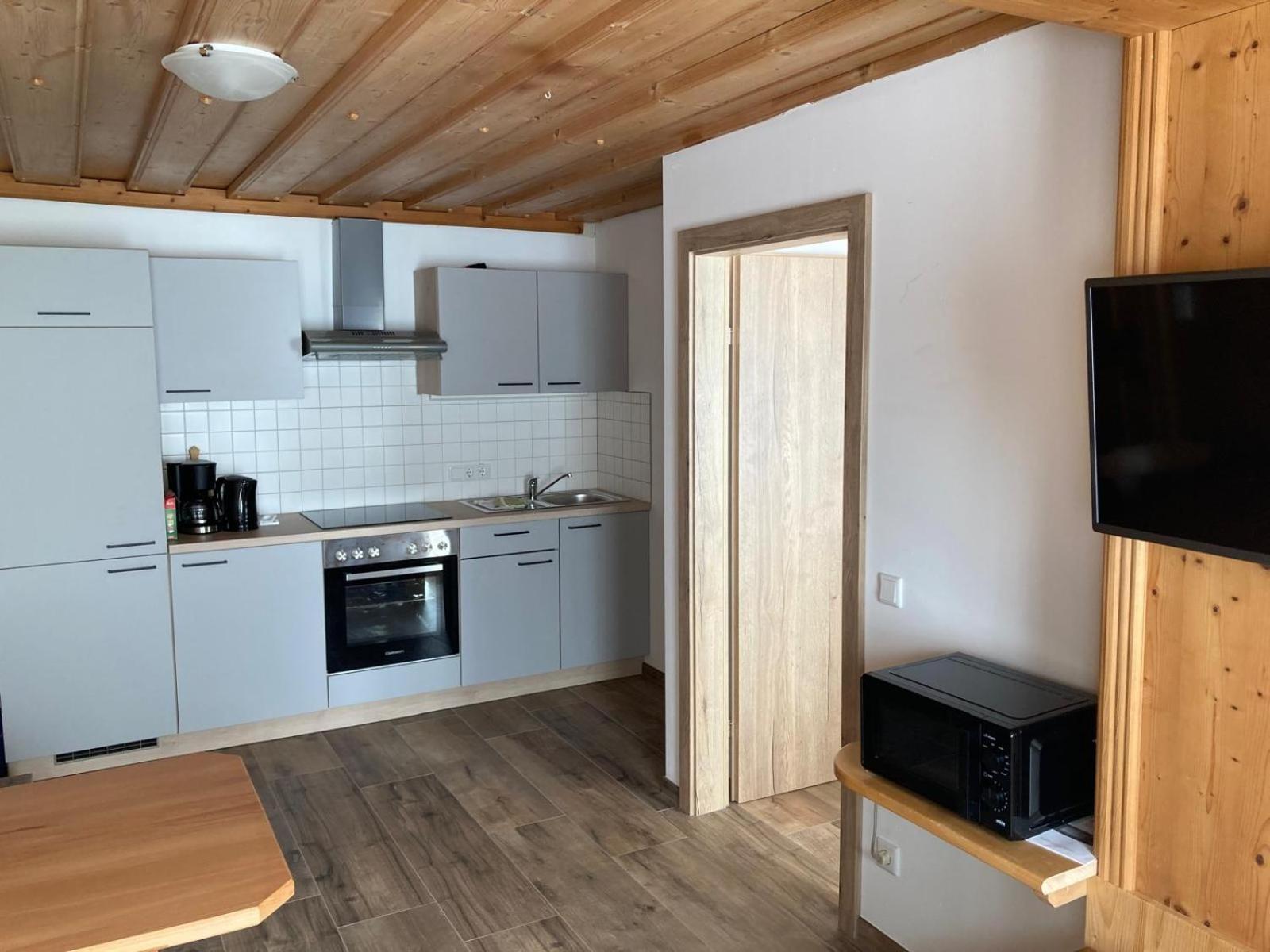 Appartment Laerchenalm ซังต์ มาร์ติน อัม เทนเนนเกอเบียร์เกอ ภายนอก รูปภาพ