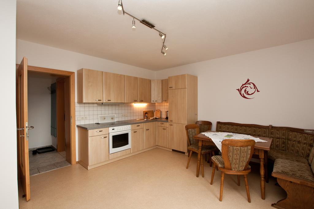 Appartment Laerchenalm ซังต์ มาร์ติน อัม เทนเนนเกอเบียร์เกอ ห้อง รูปภาพ
