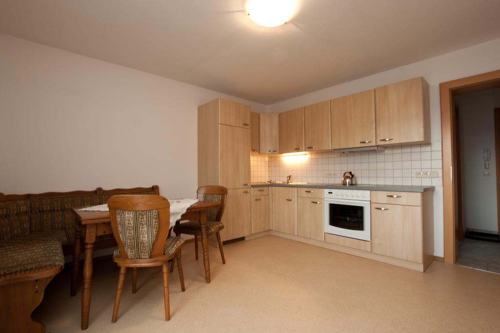 Appartment Laerchenalm ซังต์ มาร์ติน อัม เทนเนนเกอเบียร์เกอ ห้อง รูปภาพ